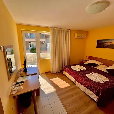 Debimar Guest house